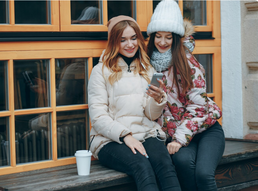 Women's Outfits Winter: Stylish and Comfortable Ideas for Cold Weather